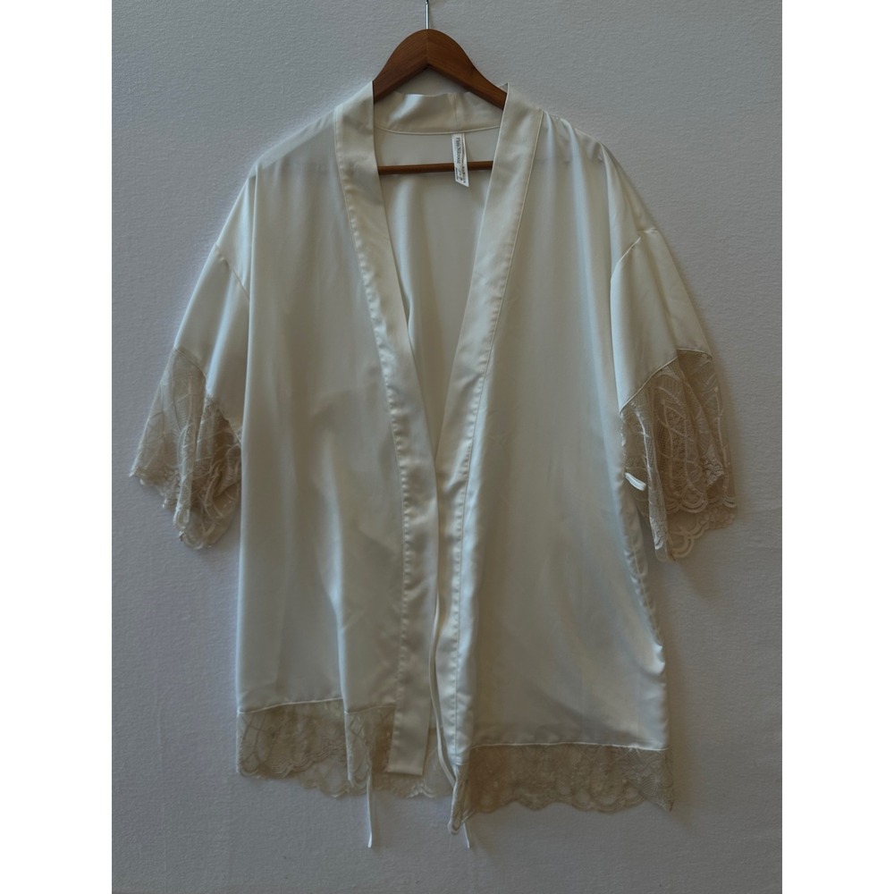 Flora Nikrooz Ivory Satin Lace Trim Robe Womens Small Short Kimono Bridal Robe